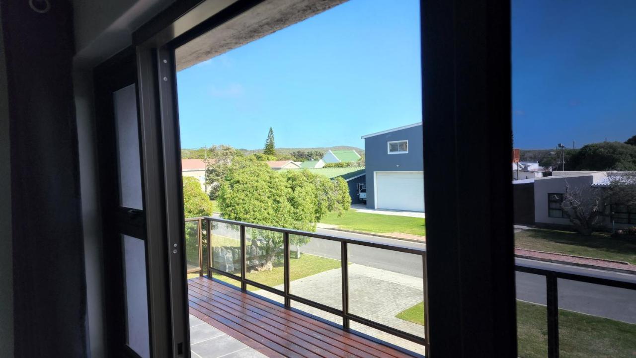 Stonehouse On Main Hotel Struisbaai Exterior foto